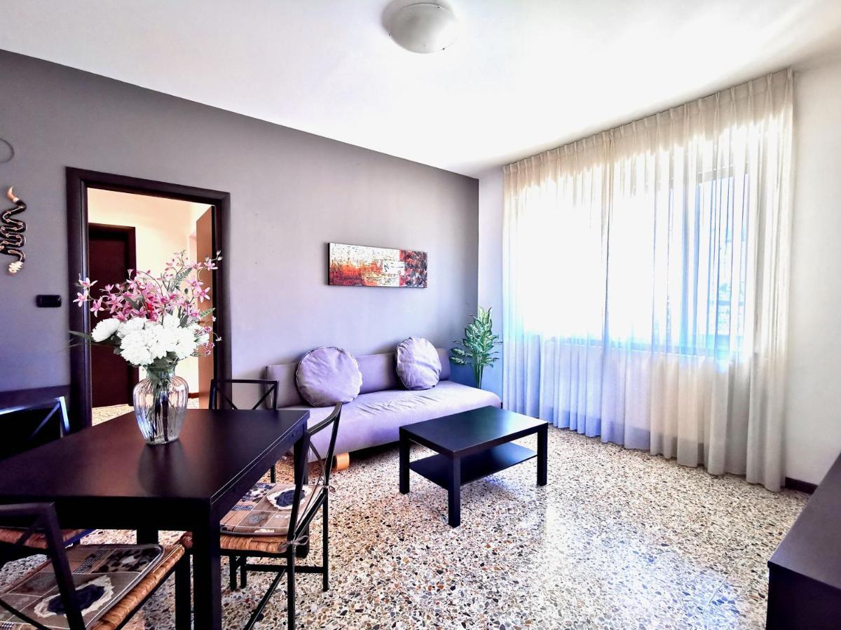 Casa Da Ste Appartement Mandello del Lario Buitenkant foto