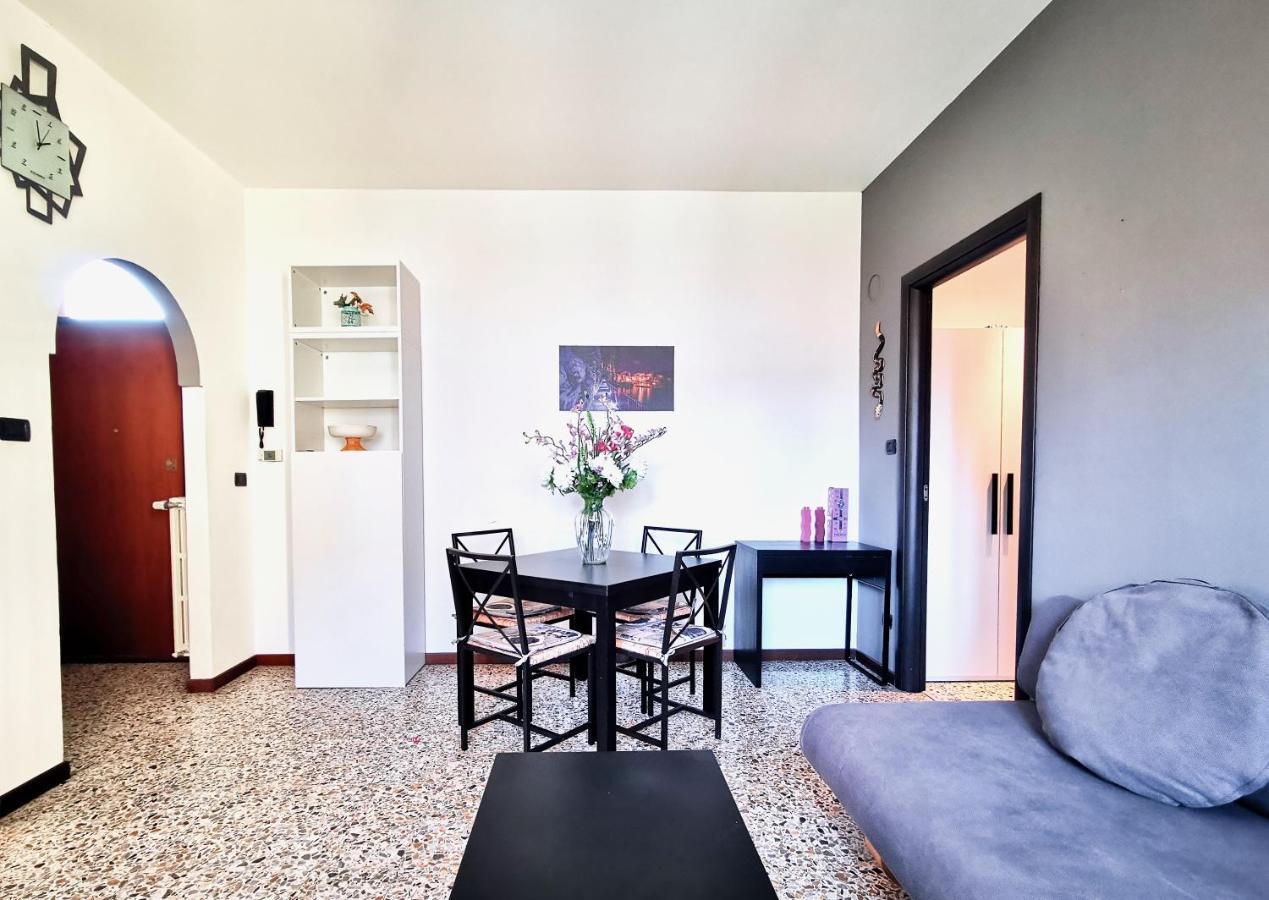 Casa Da Ste Appartement Mandello del Lario Buitenkant foto