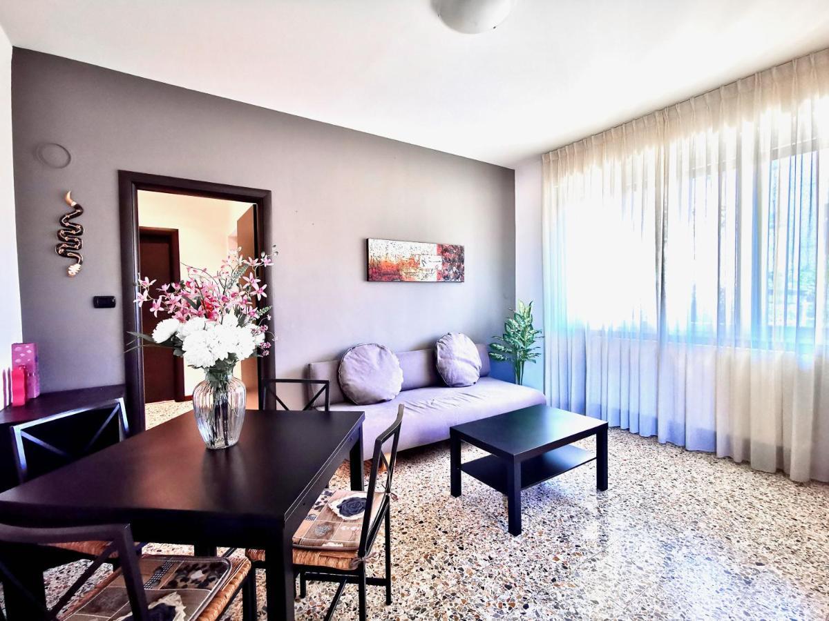 Casa Da Ste Appartement Mandello del Lario Buitenkant foto